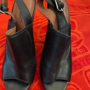 Lucky Brand, Size 10M Black Veg Vachetta Mules